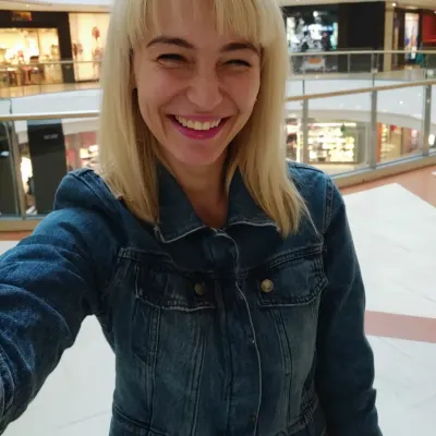 Элла, 33
